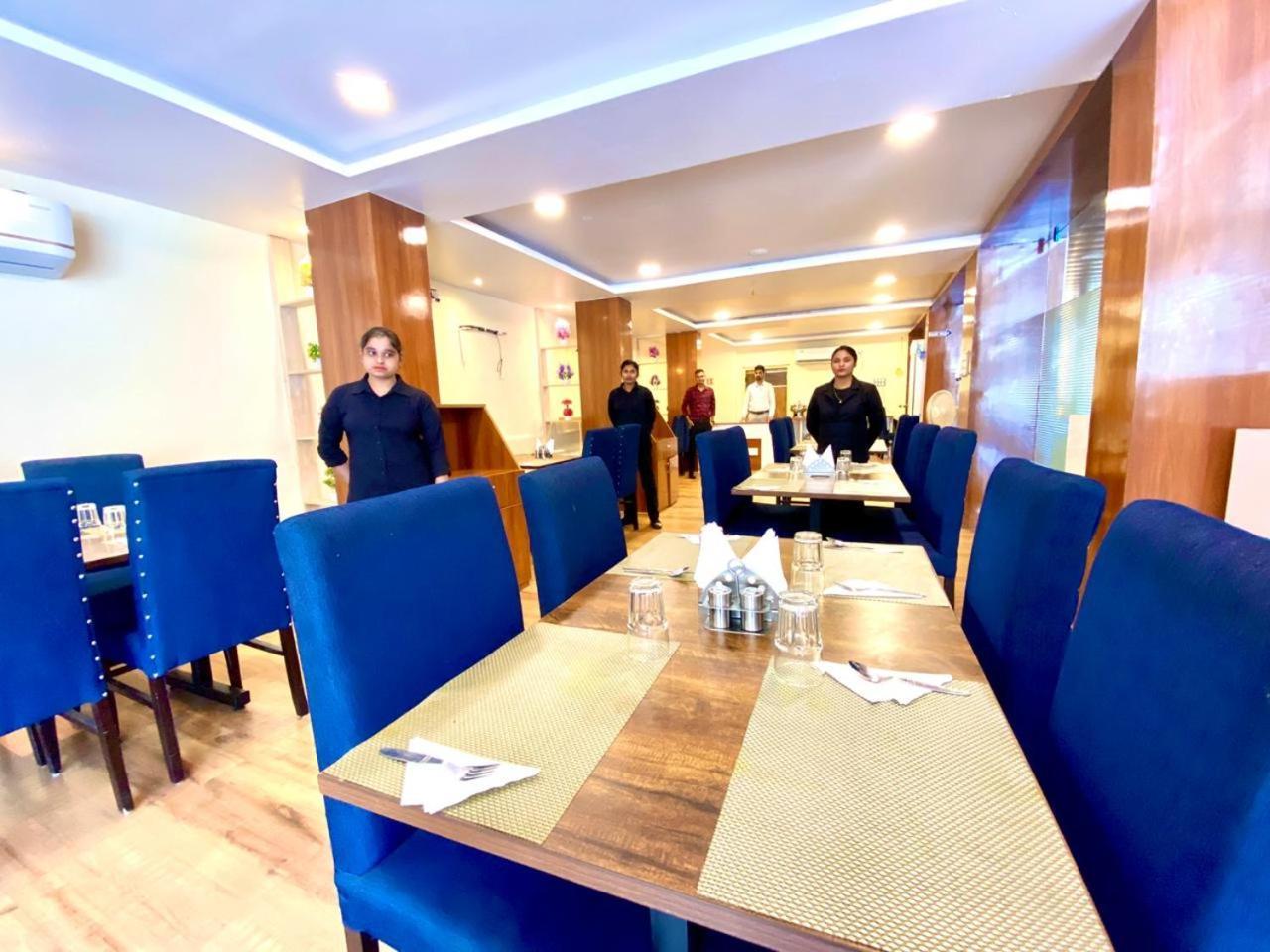 Hotel Sky International- Airport Zone Hyderabad Shamshabad Bagian luar foto