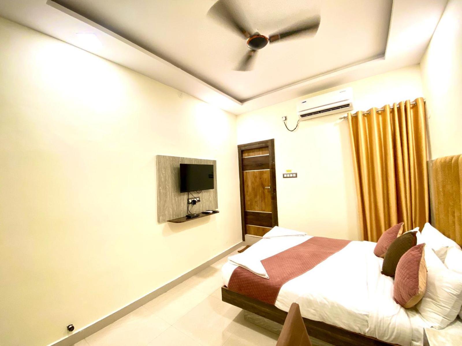 Hotel Sky International- Airport Zone Hyderabad Shamshabad Bagian luar foto