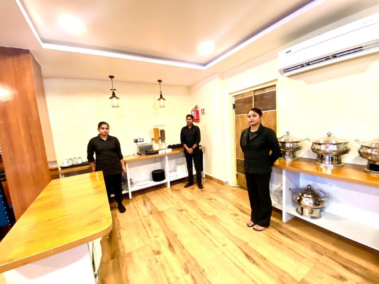 Hotel Sky International- Airport Zone Hyderabad Shamshabad Bagian luar foto