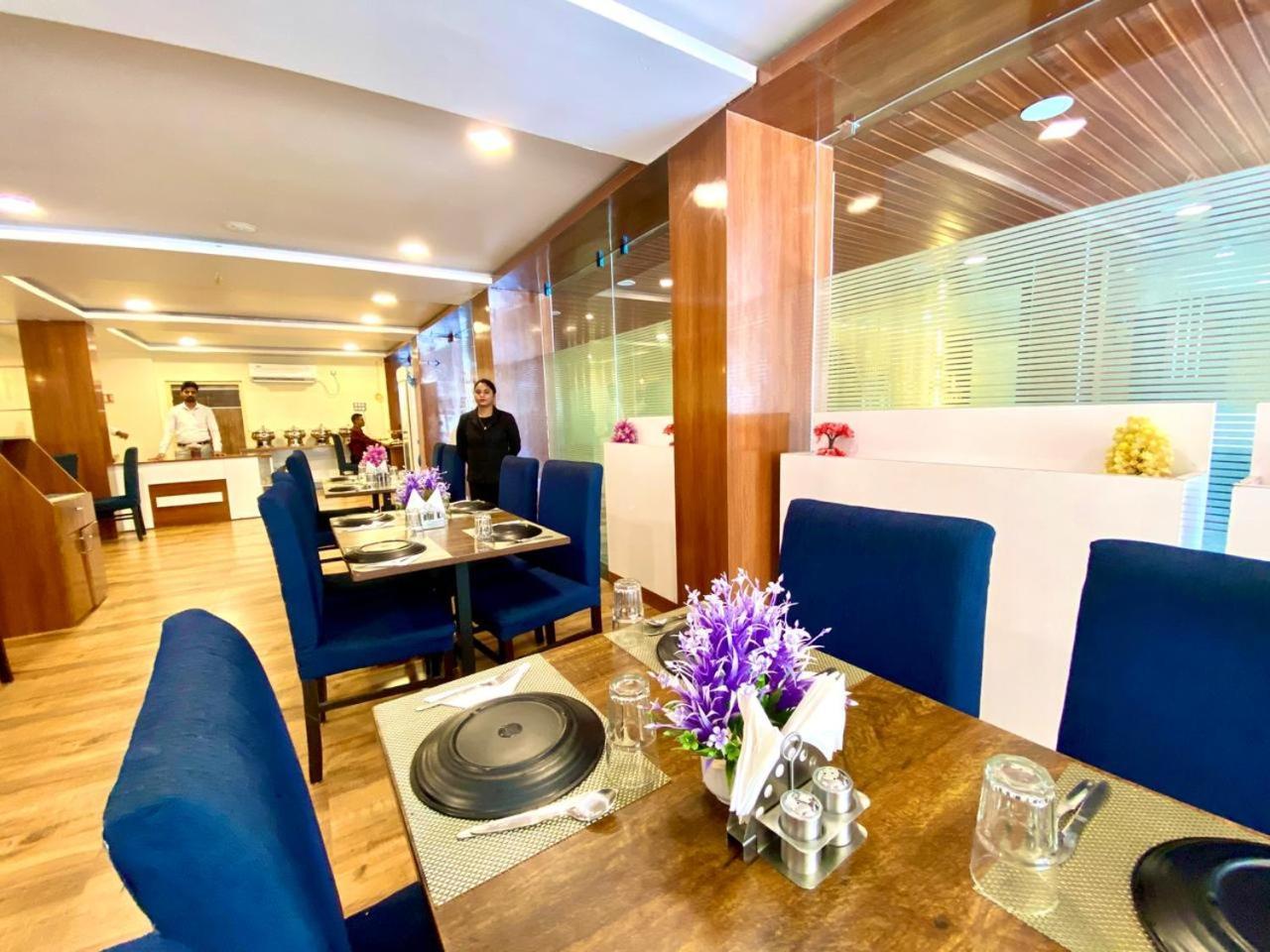 Hotel Sky International- Airport Zone Hyderabad Shamshabad Bagian luar foto