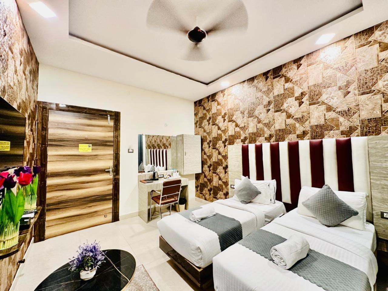 Hotel Sky International- Airport Zone Hyderabad Shamshabad Bagian luar foto